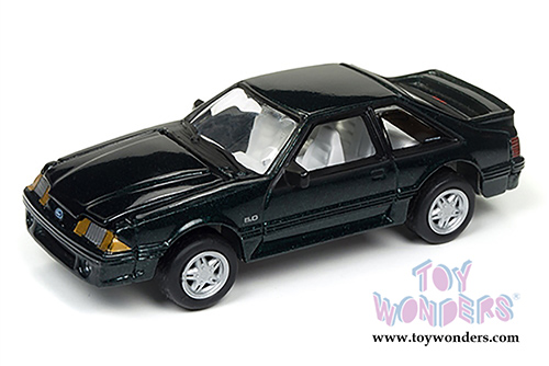 Round 2 Johnny Lightning - Classic Gold 2017 | Ford Mustang GT (1990, 1/64 scale diecast model car, Emerald Green) JLCG010/24B