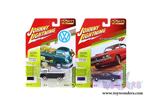 Round 2 Johnny Lightning - Classic Gold 2018 Release 1 Set B (1/64 scale diecast model car, Asstd.) JLCG013/12B