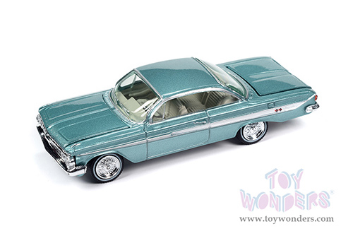 Round 2 Johnny Lightning - Classic Gold 2023 Release 2 Set B (1/64 scale diecast model car, Asstd.) JLCG032/48B MAP: $8.99