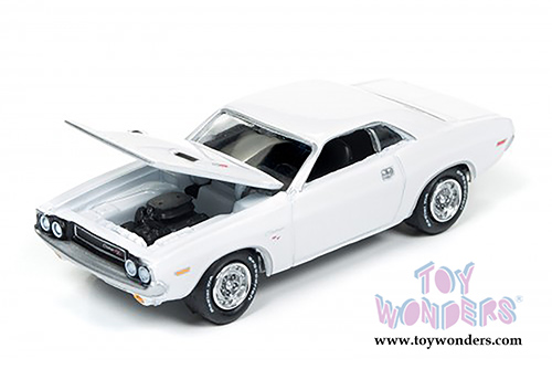 Round 2 Johnny Lightning - Muscle Cars U.S.A. | Vanishing Point Dodge Challenger R/T Hard Top (1970, 1/64 scale diecast model car, Gloss White) JLCP6001/24