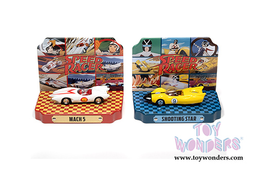 Round 2 Johnny Lightning - Silver Screen Machines Dioramas 2020 Release 4 (1/64 scale diecast model car, Asstd.) JLDR015/24