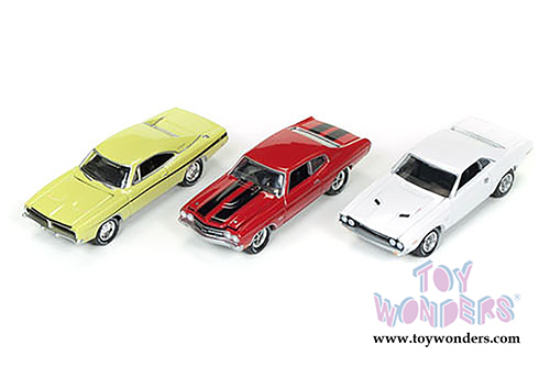 Round 2 Johnny Lightning - Muscle Cars USA 2017 | Silver Screen Release 3 Set A (1/64 scale diecast model car, Asstd.) JLMC005/12A