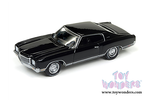 Round 2 Johnny Lightning - Muscle Cars U.S.A. | Chevy&reg; Monte Carlo SS (1971, 1/64 scale diecast model car, Gloss Black) JLMC009/24A