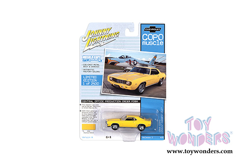 Round 2 Johnny Lightning - Muscle Cars USA 2020 Release 2 COPO Muscle Set A (1/64 scale diecast model car, Asstd.) JLMC023/48A