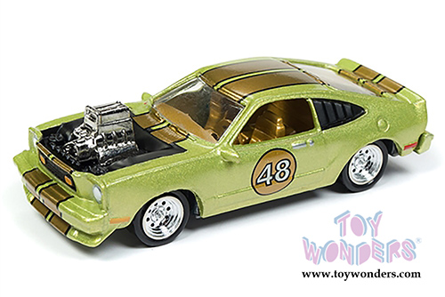 Round 2 Johnny Lightning - Street Freaks 2018 Release 1 Set A (1/64 scale diecast model car, Asstd.) JLSF007/12A