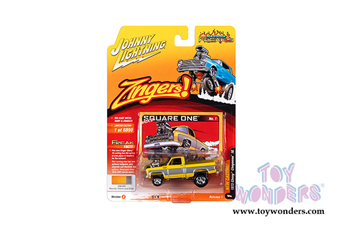 Round 2 Johnny Lightning - Street Freaks 2021 Release 1 Set B (1/64 scale diecast model car, Asstd.) JLSF019/48B
