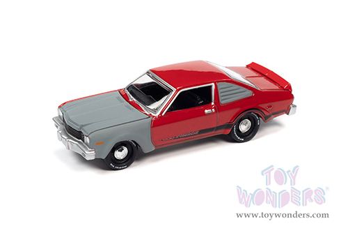 Round 2 Johnny Lightning - Street Freaks 2022 Release 1 Set B (1/64 scale diecast model car, Asstd.) JLSF023/48B