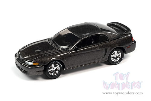 Round 2 Johnny Lightning - Classic Gold 2021 Release 3 Set A | Ford Mustang (2003, 1/64 scale diecast model car, Mineral Gray Metallic) JLSP165/24A