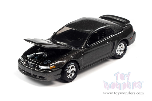 Round 2 Johnny Lightning - Classic Gold 2021 Release 3 Set A | Ford Mustang (2003, 1/64 scale diecast model car, Mineral Gray Metallic) JLSP165/24A