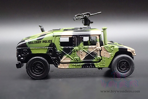 Round 2 Johnny Lightning - Military 2021 Release 1 Set A - M1025 HMMWV Armament Carrier HUMVEE 4-CT Armored Fastback United Nations Peacekeeping Mission - Policing Kosovo - Wheeled Warriors (1/64 scale diecast model car, Forest Camouflage) JLSP198/24A