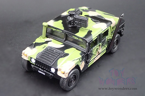 Round 2 Johnny Lightning - Military 2021 Release 1 Set A - M1025 HMMWV Armament Carrier HUMVEE 4-CT Armored Fastback United Nations Peacekeeping Mission - Policing Kosovo - Wheeled Warriors (1/64 scale diecast model car, Forest Camouflage) JLSP198/24A