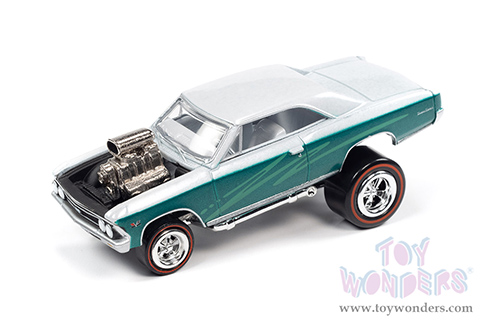 Round 2 Johnny Lightning - Street Freaks 2021 Release 4 Set B | Chevrolet&reg; Chevelle - Zingers! (1966, 1/64 scale diecast model car, Pearl White & Metallic Green) JLSP208/24B