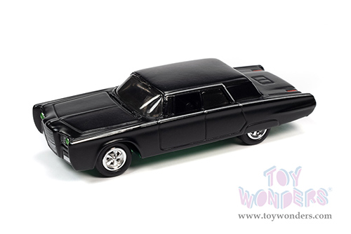 Round 2 Johnny Lightning - Pop Culture Series | The Green Hornet Chrysler Imperial Crown Custom (1966, 1/64 scale diecast model car, Black) JLSP237/24