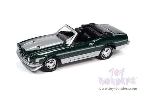 Round 2 Johnny Lightning - 2-Packs 2022 Release 1 Set B - Class of 1972 (1/64 scale diecast model car, Asstd.) JLSP242/24B