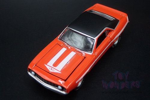 Round 2 Johnny Lightning - Chevrolet® Yenko® Camaro® "Mecum Auctions" (1969, 1/64 scale diecast model car, Hugger Orange) JLSP376/24