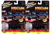 Show product details for Maisto Special Edition - Ford F150 Pickup (1979, 1/18 scale diecast model car, Blue/White) 31462BU