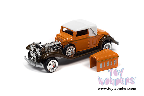 Round 2 Racing Champions Mint - Cadillac&reg; V16 Cabriolet (1931, 1/64 scale diecast model car, Burnt Orange/Brown) RCSP015/24