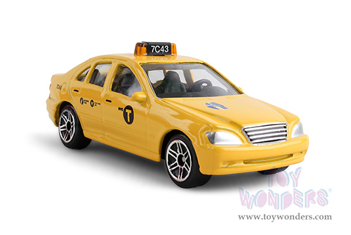 Daron Realtoy® - N.Y.C. Ford Taxi Cab (3" diecast model car, Yellow) RT8953T