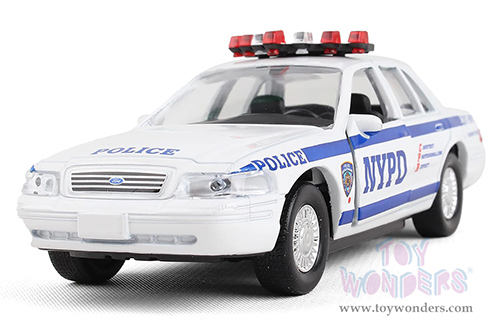 Daron® - NYPD® Patrol Car set (1/43 scale diecast model car, White) RT8973