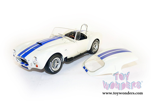 Solido - Shelby Cobra 427 S/C Convertible (1965, 1/18 scale diecast model car, Wimbledon White) S1804906