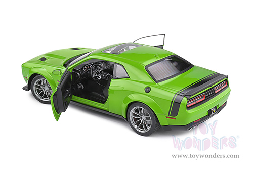 Solido - Dodge Challenger R/T Scat Pack Widebody (2020, 1/18 scale diecast model car, Green) S1805704