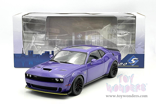 Solido - Dodge Challenger R/T Scat Pack Widebody (2020, 1/18 scale diecast model car, Plum Crazy) S1805705
