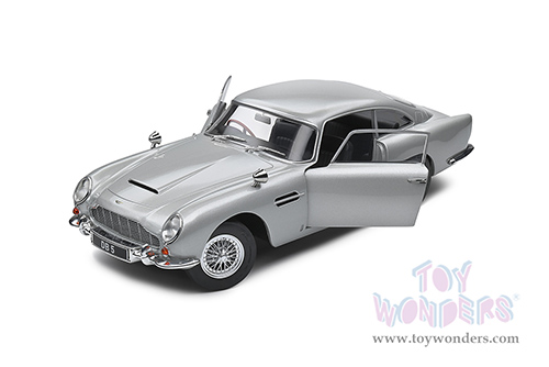 Solido - Aston Martin DB5 (1964, 1/18 scale diecast model car, Silver Birch) S1807101