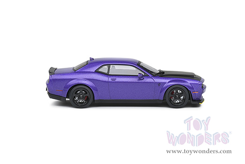 Solido - Dodge Challenger SRT Demon V8 6.2L (2018, 1/43 scale diecast model car, Plum Crazy/Black) S4310302