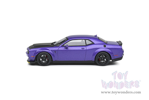 Solido - Dodge Challenger SRT Demon V8 6.2L (2018, 1/43 scale diecast model car, Plum Crazy/Black) S4310302