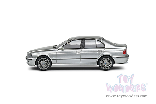 Solido - BMW E39 M5 5.0 V8 32V (2003, 1/43 scale diecast model car, Titanium Silver) S4310502