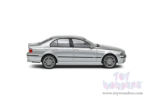 Solido - BMW E39 M5 5.0 V8 32V (2003, 1/43 scale diecast model car, Titanium Silver) S4310502
