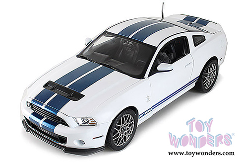 Shelby - Ford Shelby GT500 Hard Top (2013, 1/18 scale diecast model car, White w/ Blue Stripes)SC394-1/W