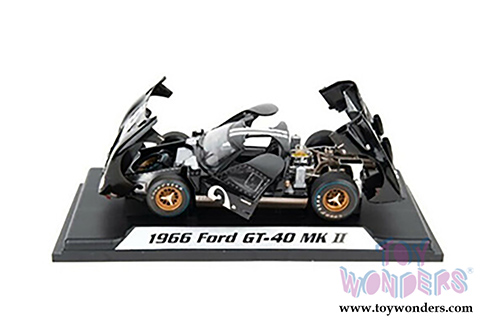 Shelby - Ford GT-40 MK II Hardtop #2 After Race (Dirty Version)(1966, 1/18 scale diecast model car, Black w/ Silver Stripes) SC431BK