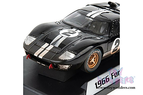 Shelby - Ford GT-40 MK II Hardtop #2 After Race (Dirty Version)(1966, 1/18 scale diecast model car, Black w/ Silver Stripes) SC431BK