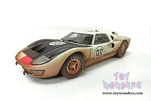 Shelby - Shelby Ford GT-40 MK II #98 24 Hours Daytona Winner Hardtop After Race (Dirty Version)(1966, 1/18 scale diecast model car, White) SC432W