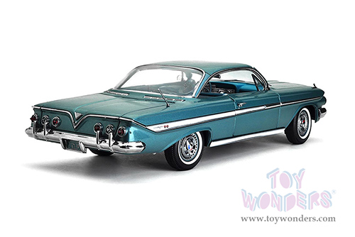 Sun Star USA - Chevrolet&reg; Impala&trade; Sport Coupe (1961, 1/18 scale diecast model car, Turquoise) SS2109