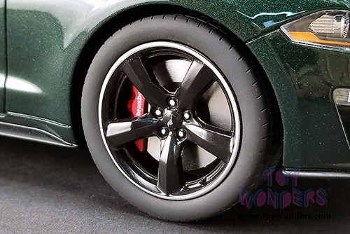 GT Spirit USA Exclusive - Ford Mustang Bullitt Hardtop (2019, 1/18 scale resin model car, Dark Highland Green) US017