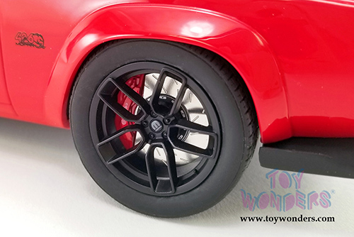 GT Spirit/ACME USA Exclusive - Dodge Super Charger Concept Hardtop (1968, 1/18 scale resin model car, Red) US036