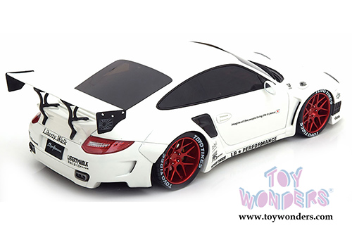 GT Spirit - Porsche 997 Turbo Hardtop (2010, 1/18 scale resin model car, White) ZM090